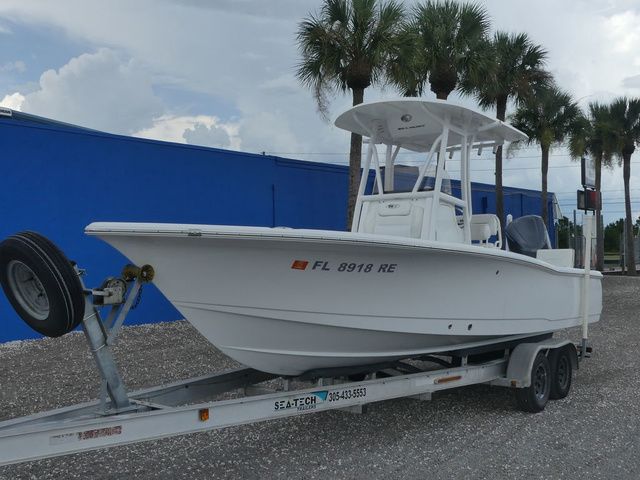2017 Sea Hunt BX 25 BR