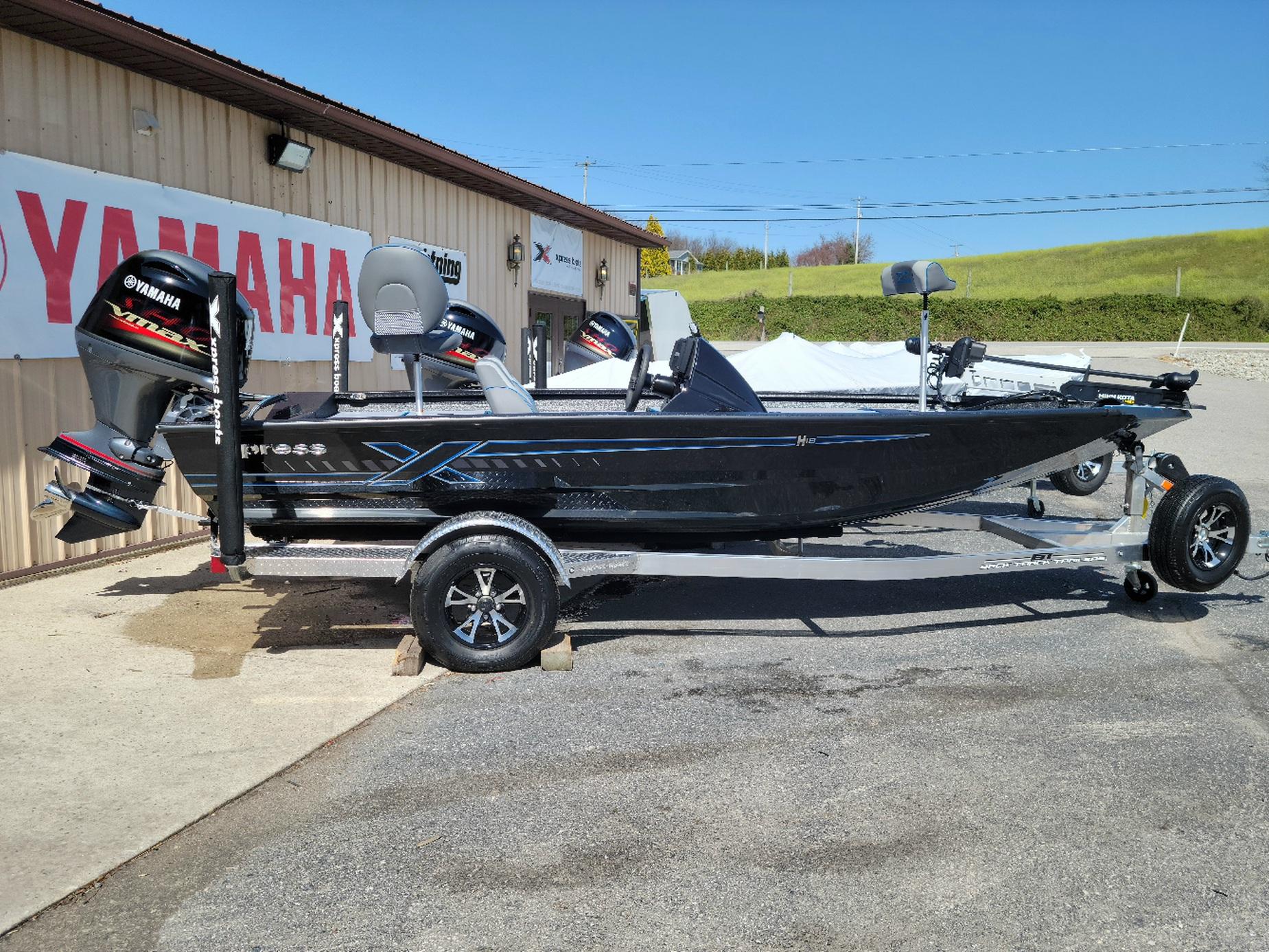 Xpress H18c Crappie boats for sale 