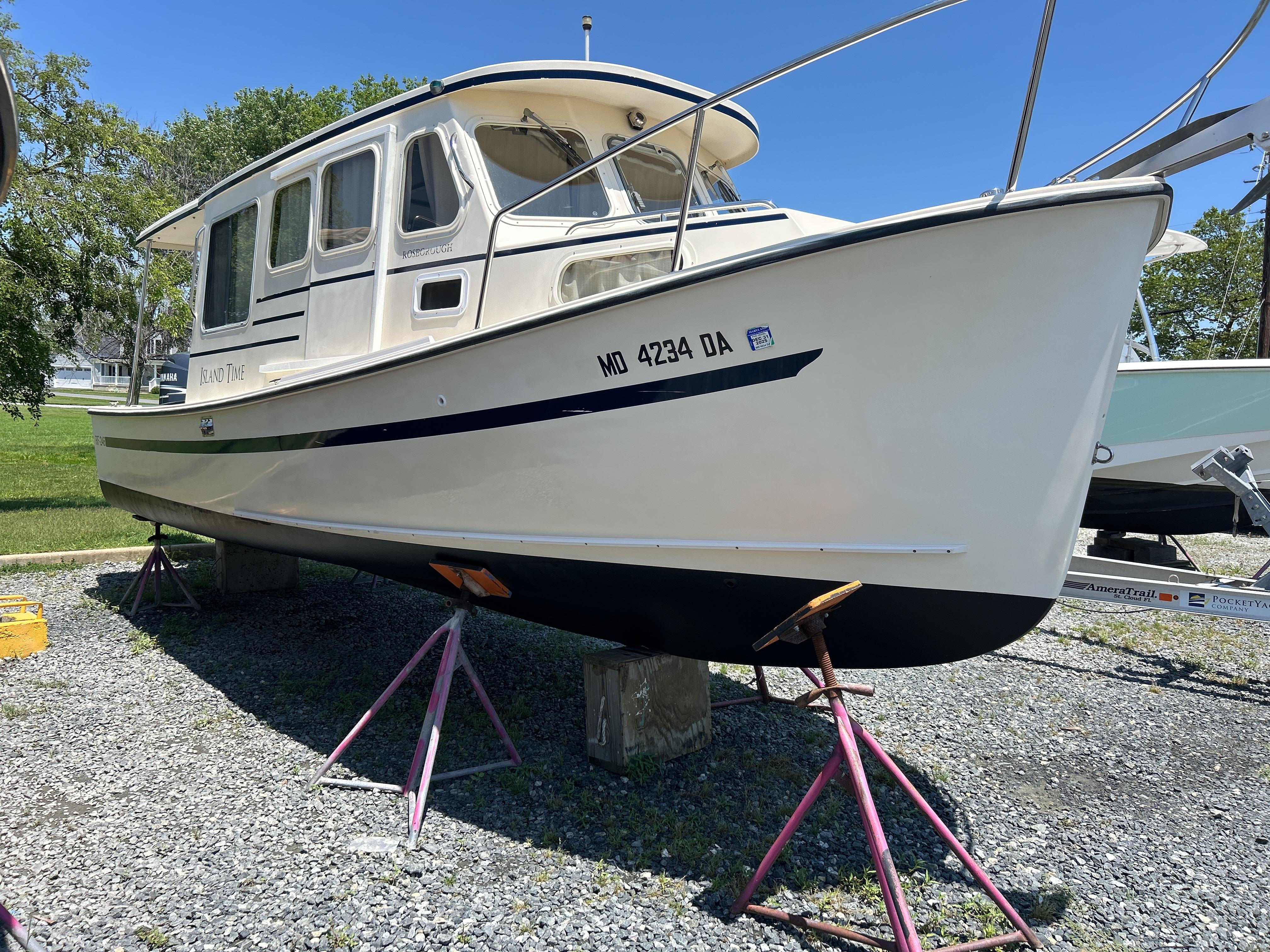2005 Rosborough RF-246 Custom Wheelhouse