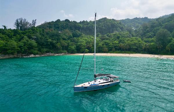 2012 Beneteau Sense 55