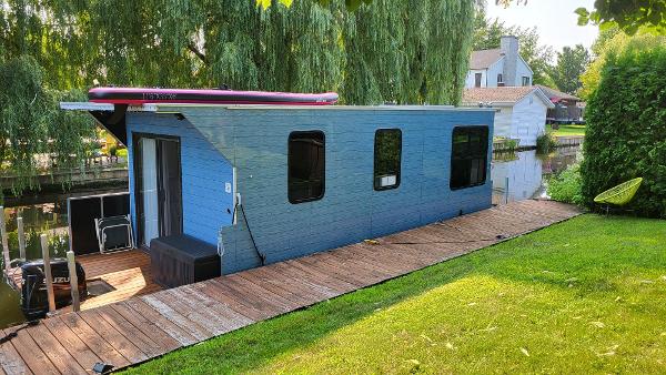 2018 Custom Houseboat