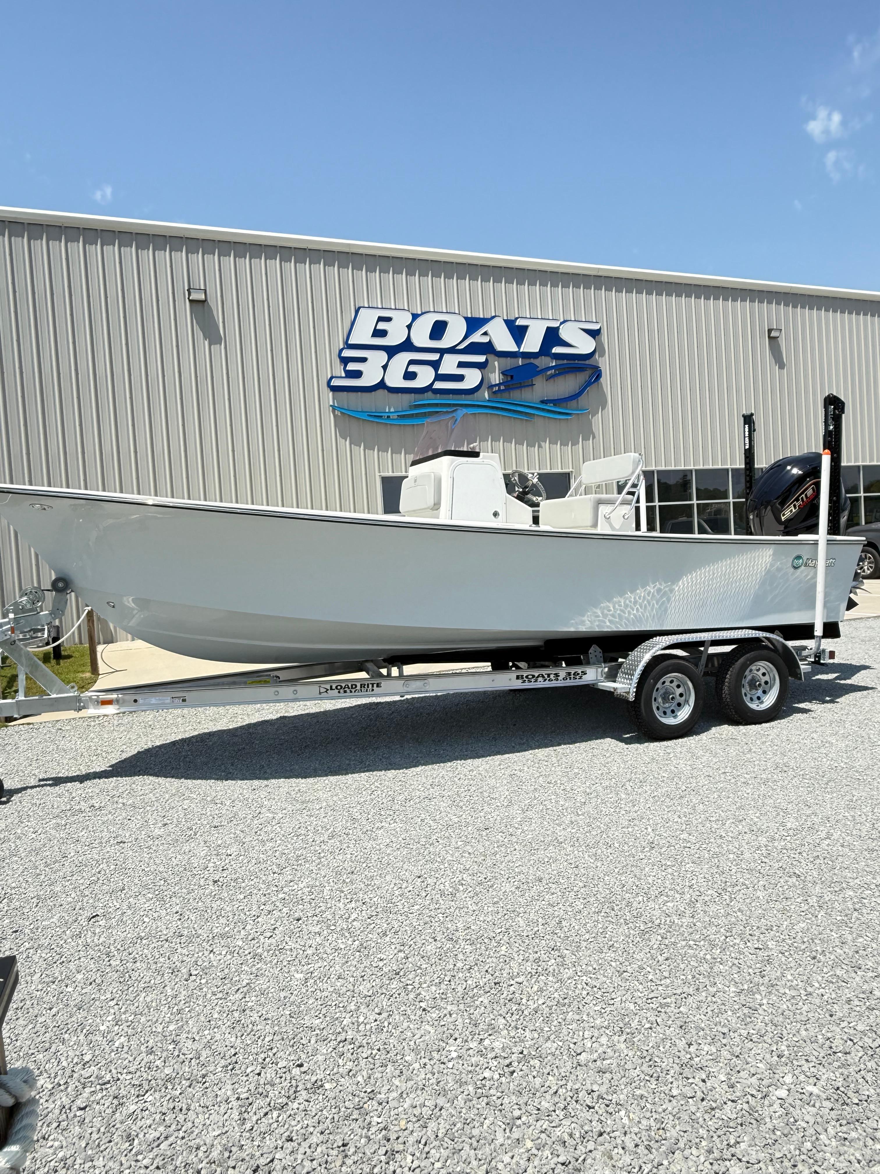 May-Craft 23' Cape Classic