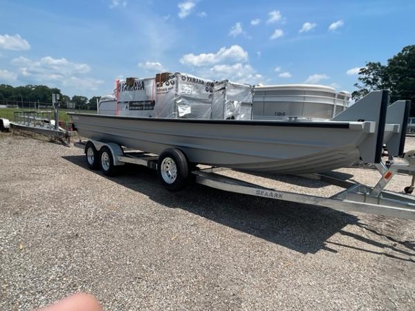 SeaArk 2472 Workhorse