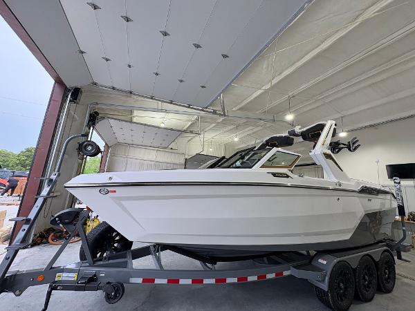 2025 MasterCraft XStar 23