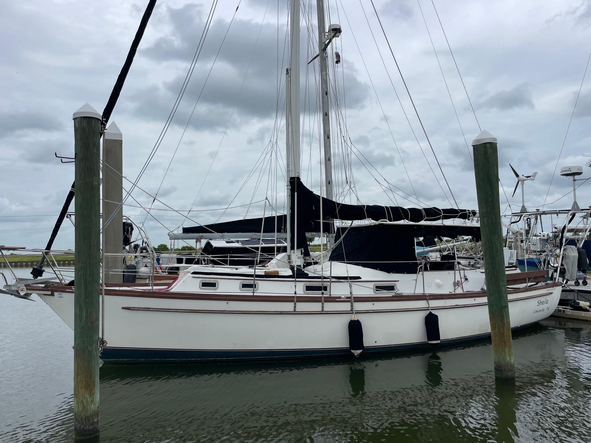 1981 Mariner 39