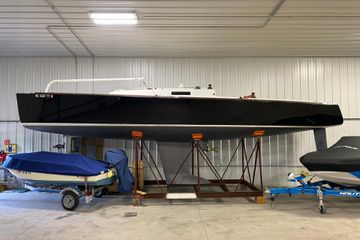 2014 J Boats J/100