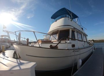 1977 CHB 34