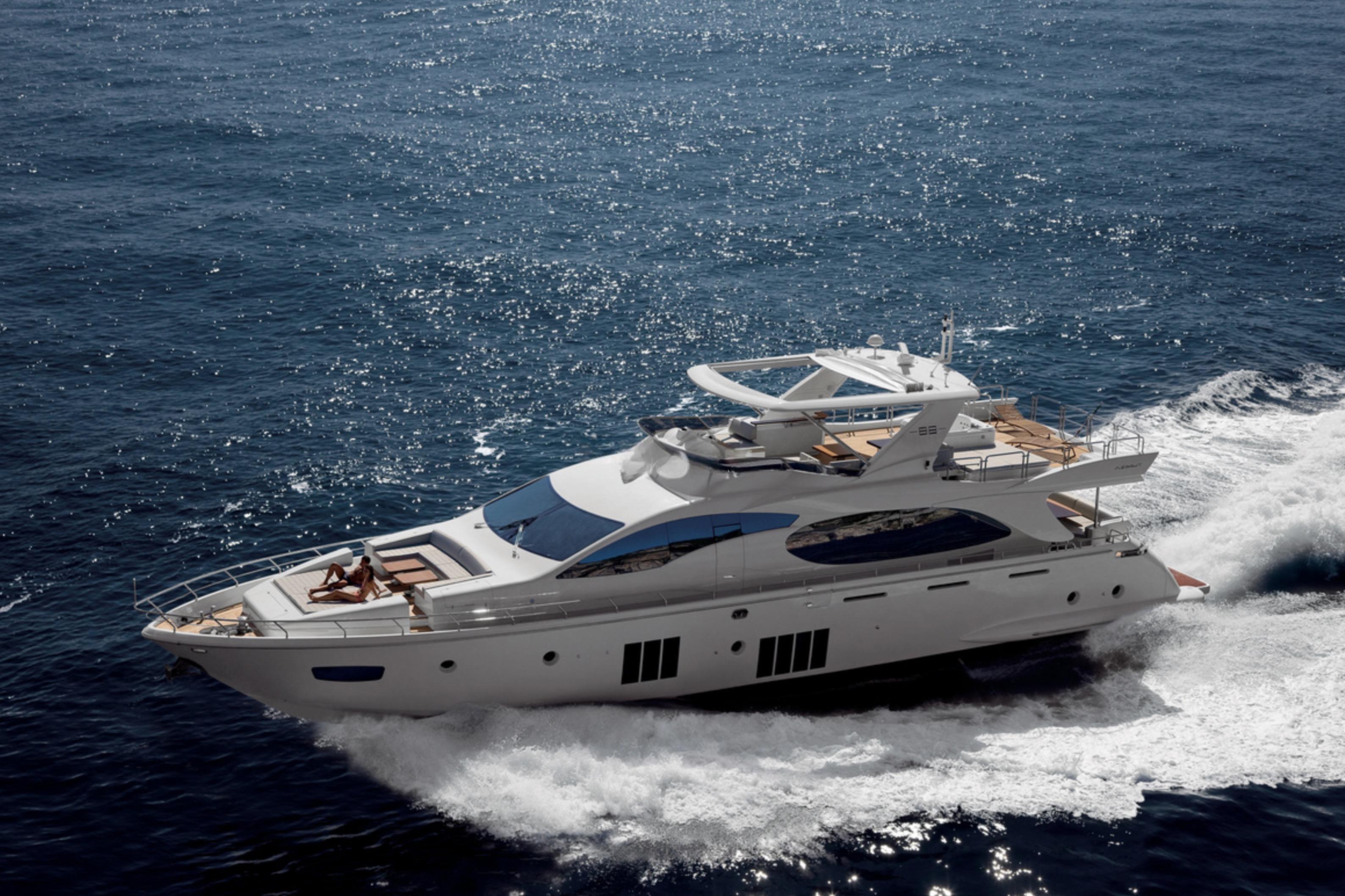 2011 Azimut 88