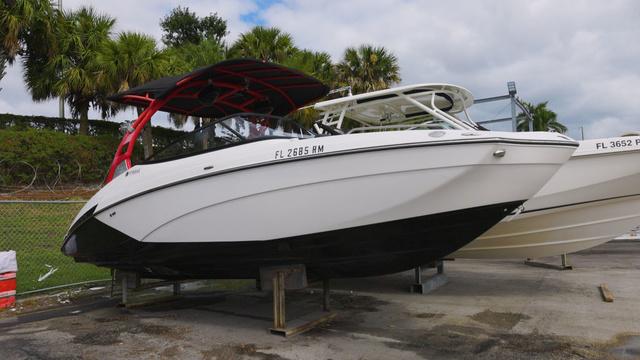 2018 Yamaha Boats 242 X E-Series