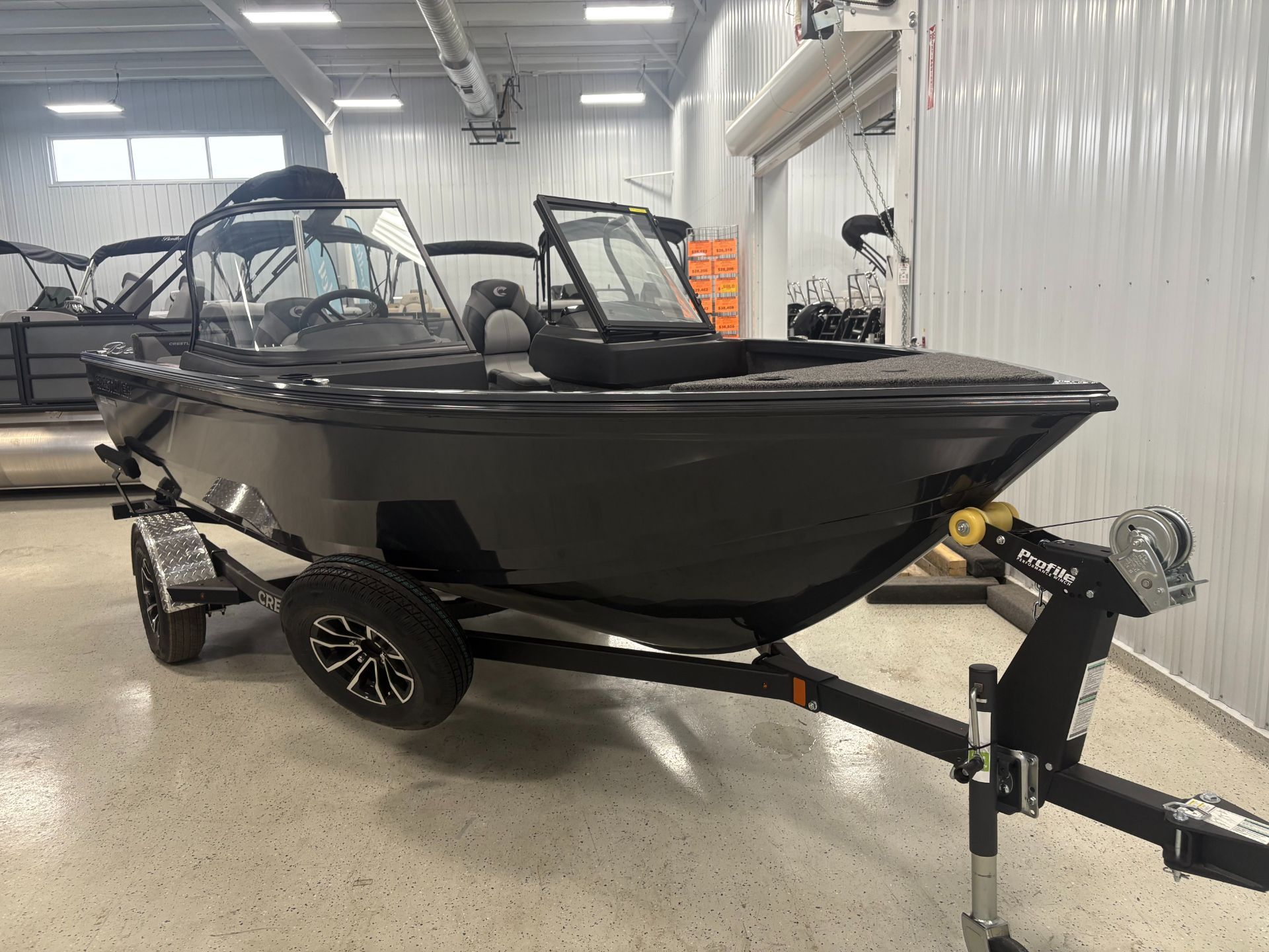 2025 Crestliner 1750 HAWK WT