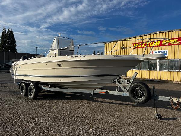 1988 Sea Ray Laguna 23
