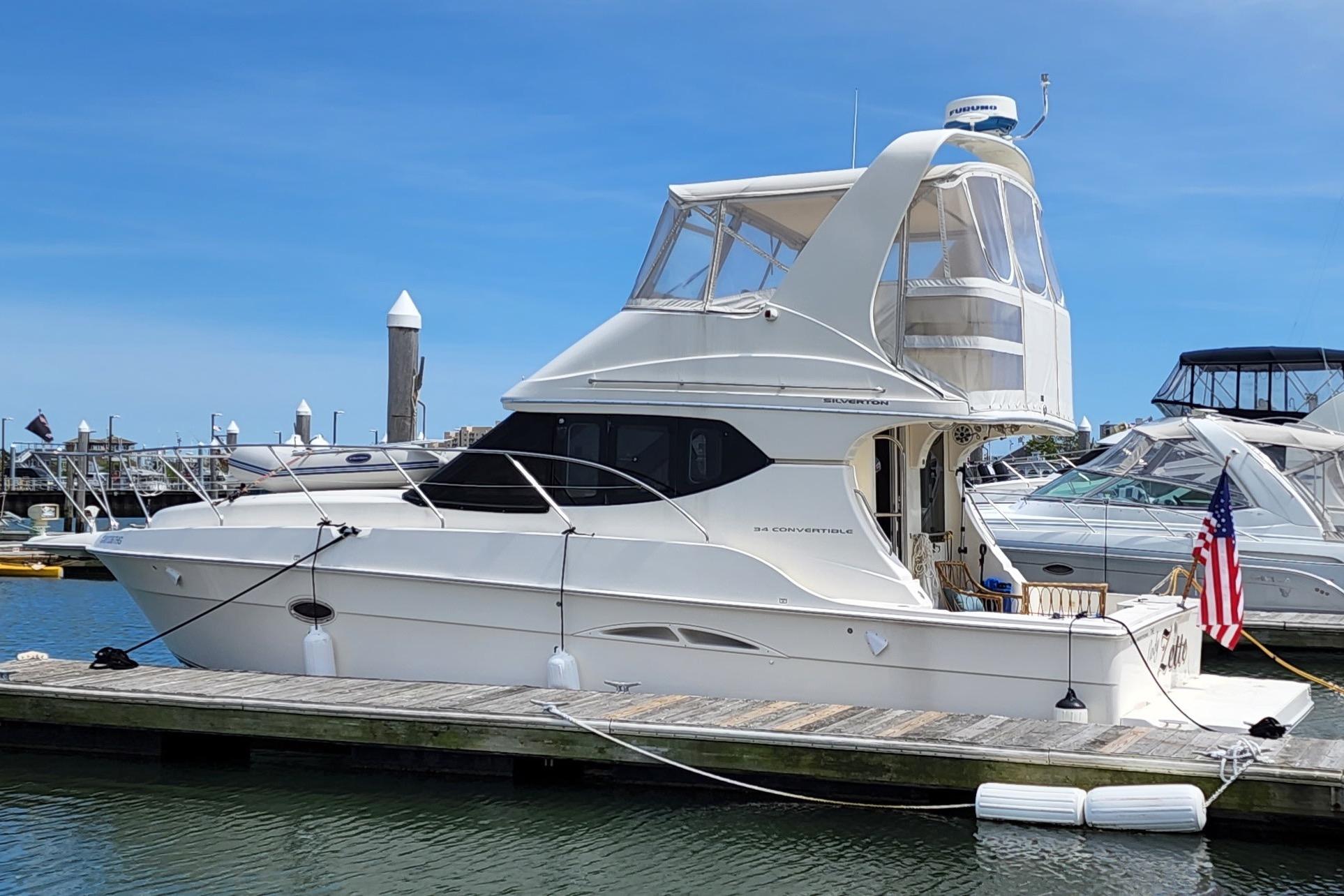 2004 Silverton 34 Convertible
