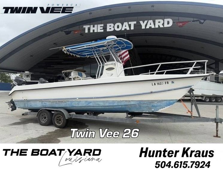 Twin Vee 26 2005 Twin Vee 26 boat on trailer at The Boat Yard, Louisiana.