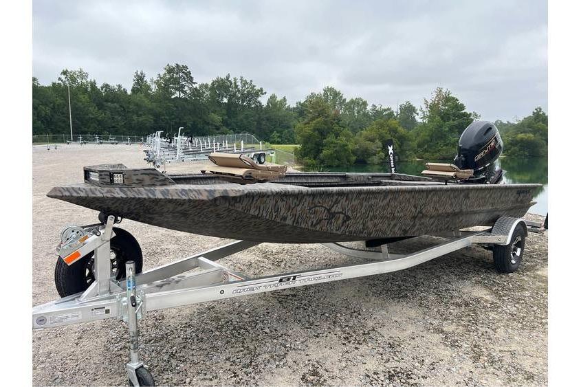 2026 Xpress X18DB