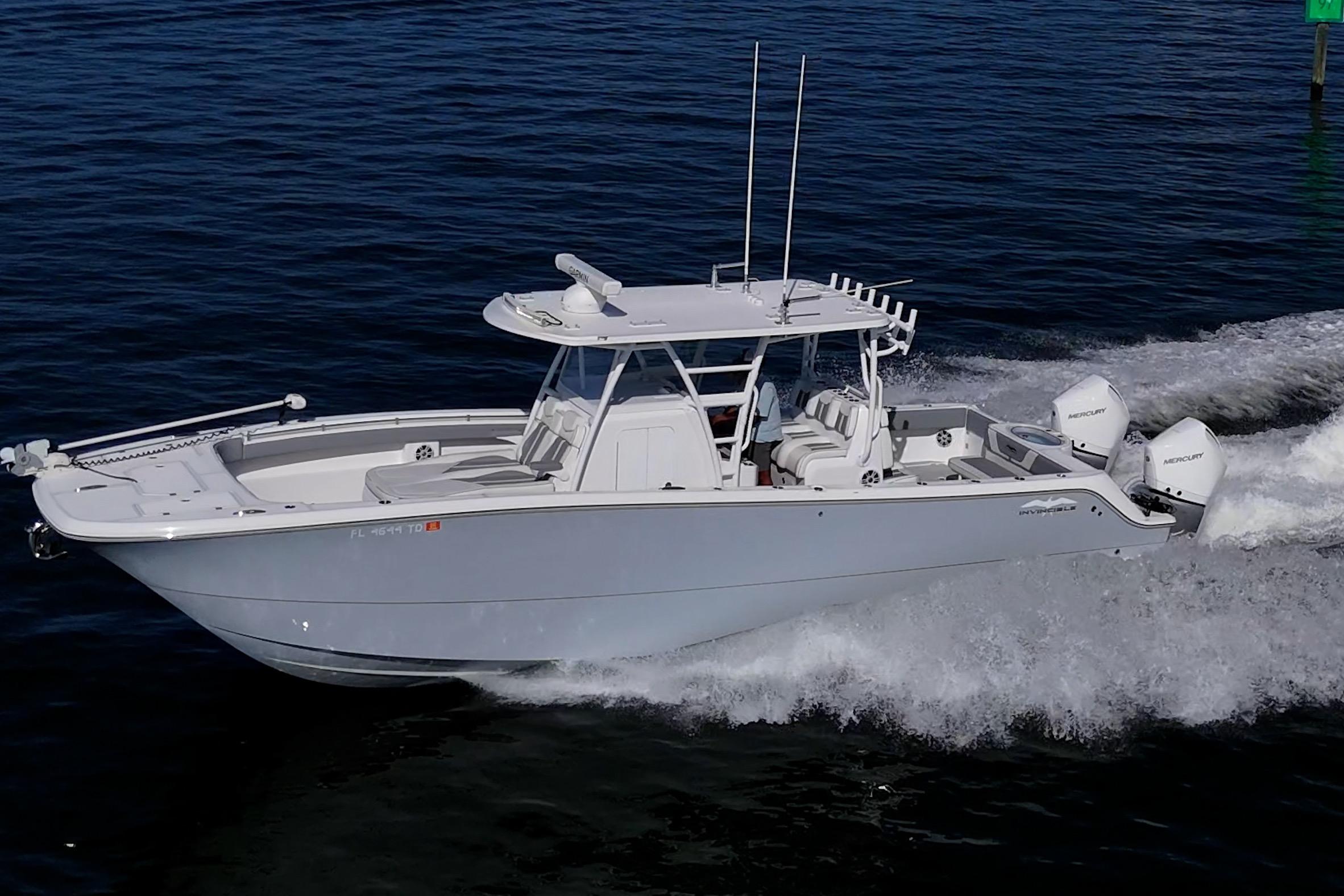 2022 Invincible 33 Catamaran