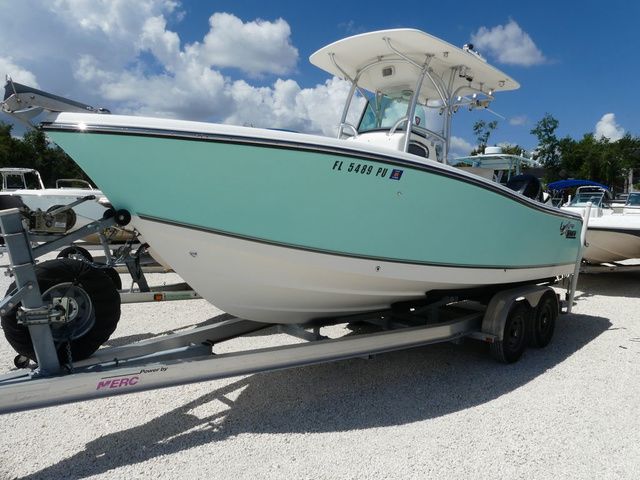 2014 Mako 234 OPEN FISHERMAN