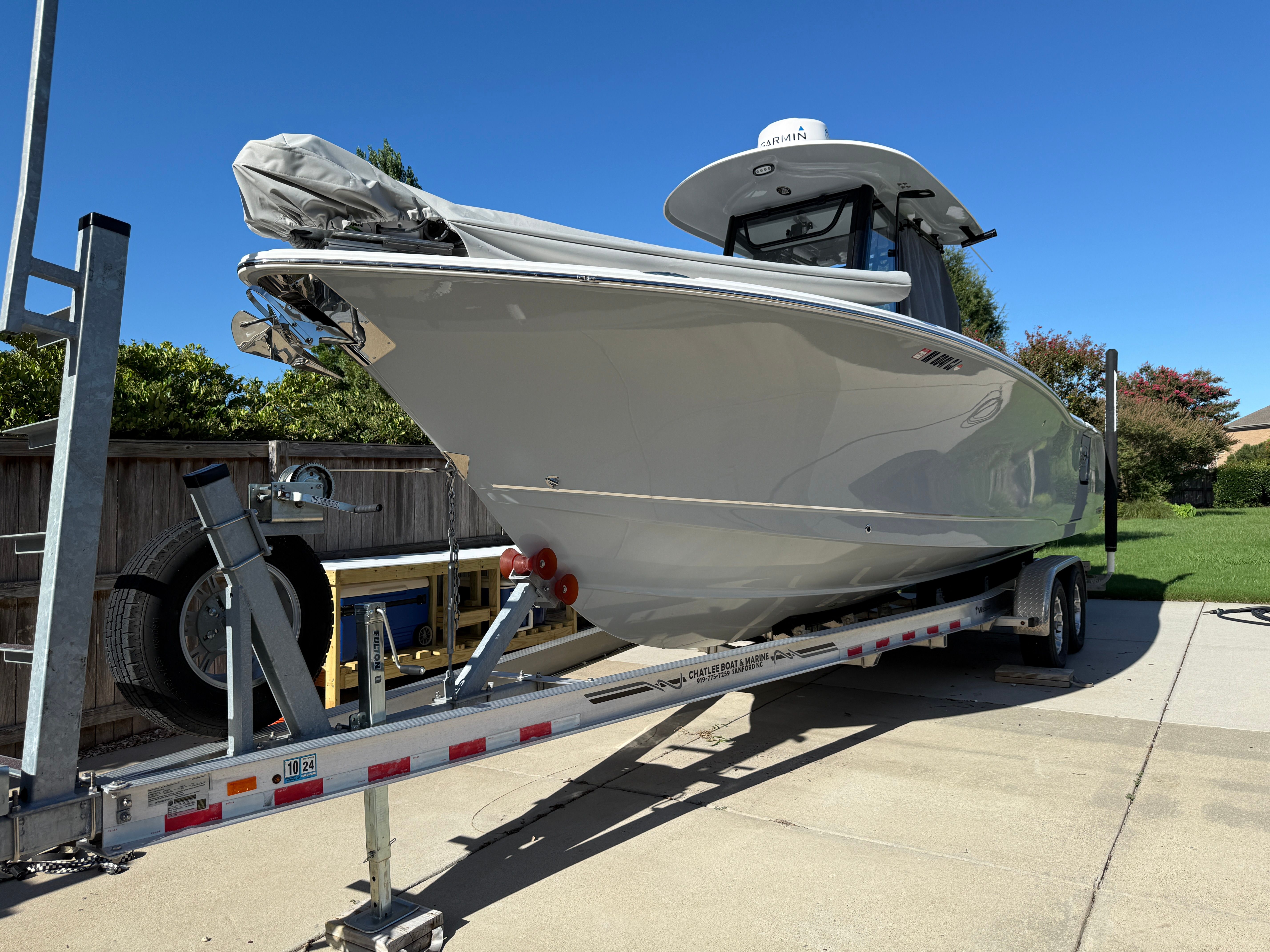 2022 Sea Hunt Gamefish 27 Forward Seating