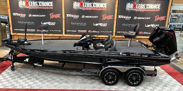 2025 Triton 21XP