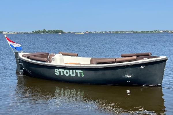 2014 Stout Sloep 750