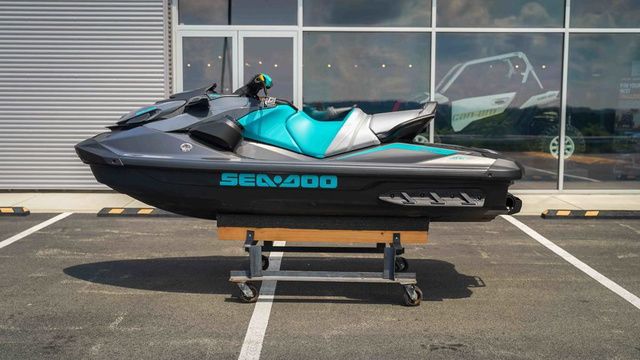 2025 Sea-Doo GTR™ 230 BRP Premium Audio, iBR