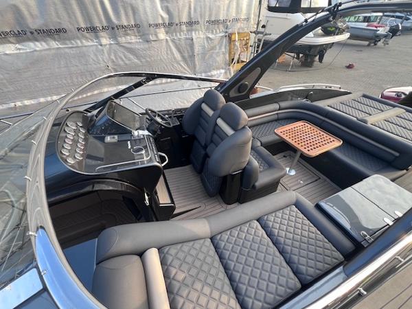 2007 Hunton RS43