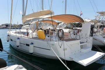 2016 Dufour 460 Grand Large