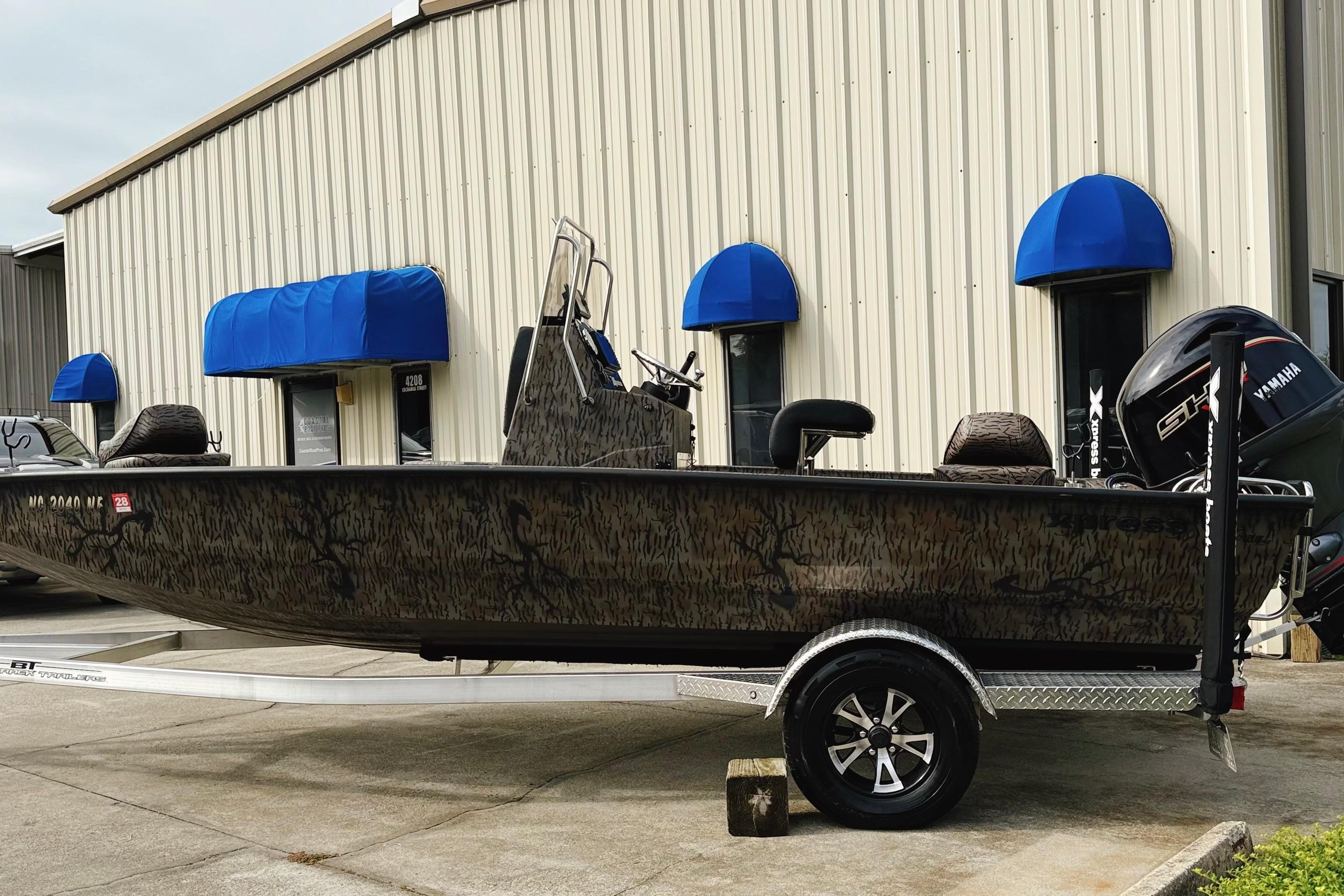 2025 Xpress H20B Bay