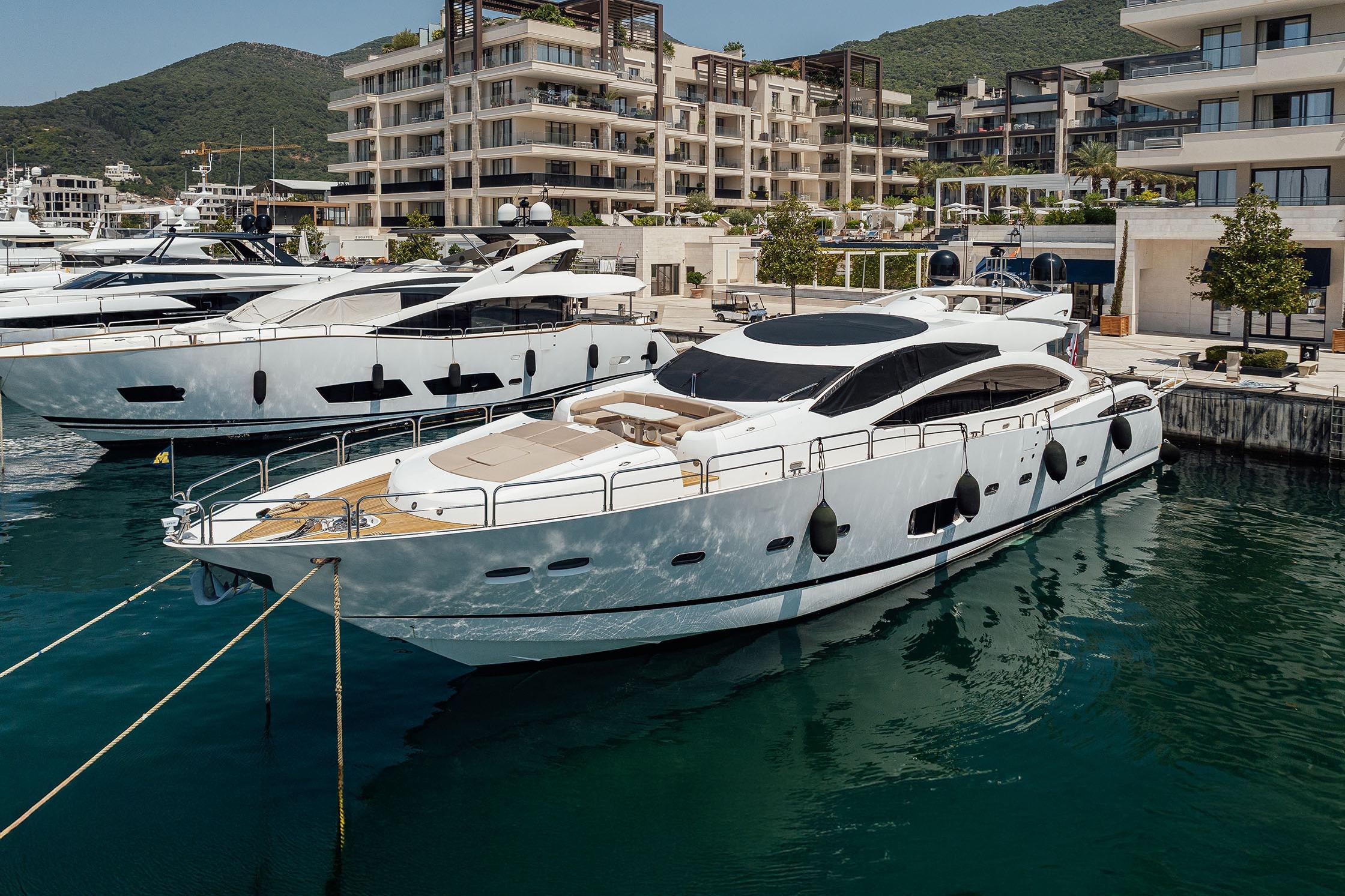 2009 Sunseeker Predator 92
