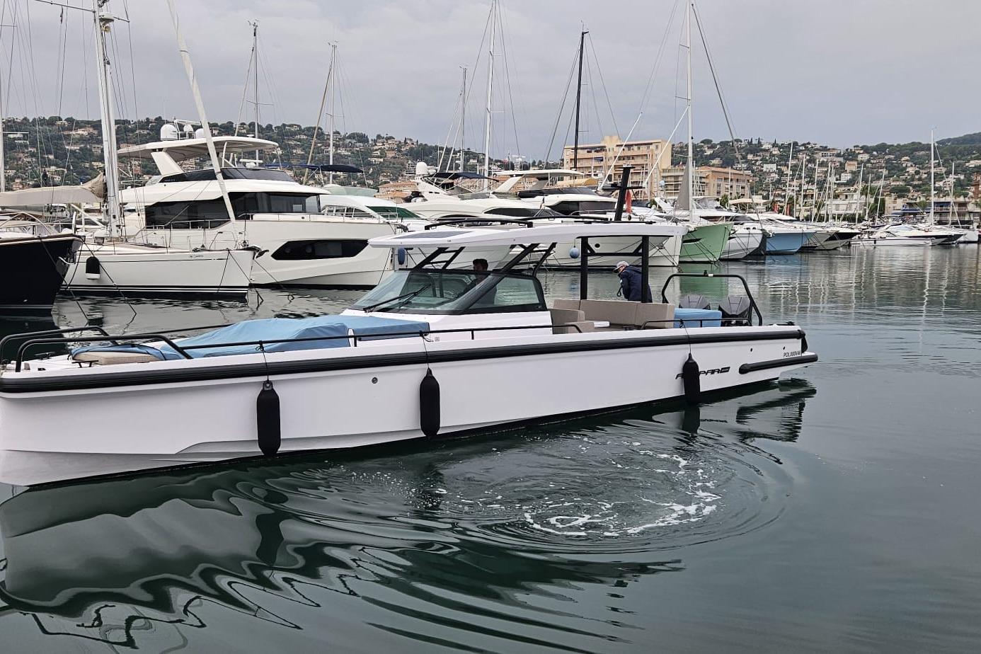 2023 Axopar 37 SUN TOP BRABUS