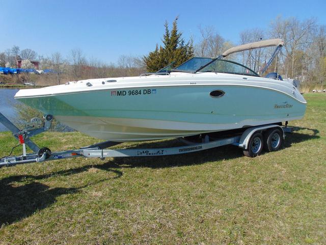 2019 NauticStar 243 DC