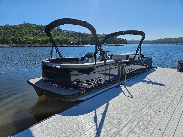 2024 Avalon Catalina Entertainer - 25'