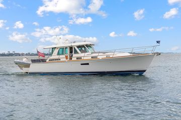2018 Sabre 48 Salon Express