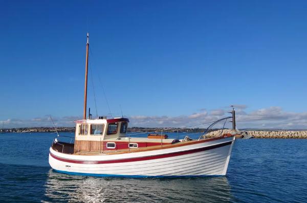 2014 Custom 8M Wooden Motor Yacht
