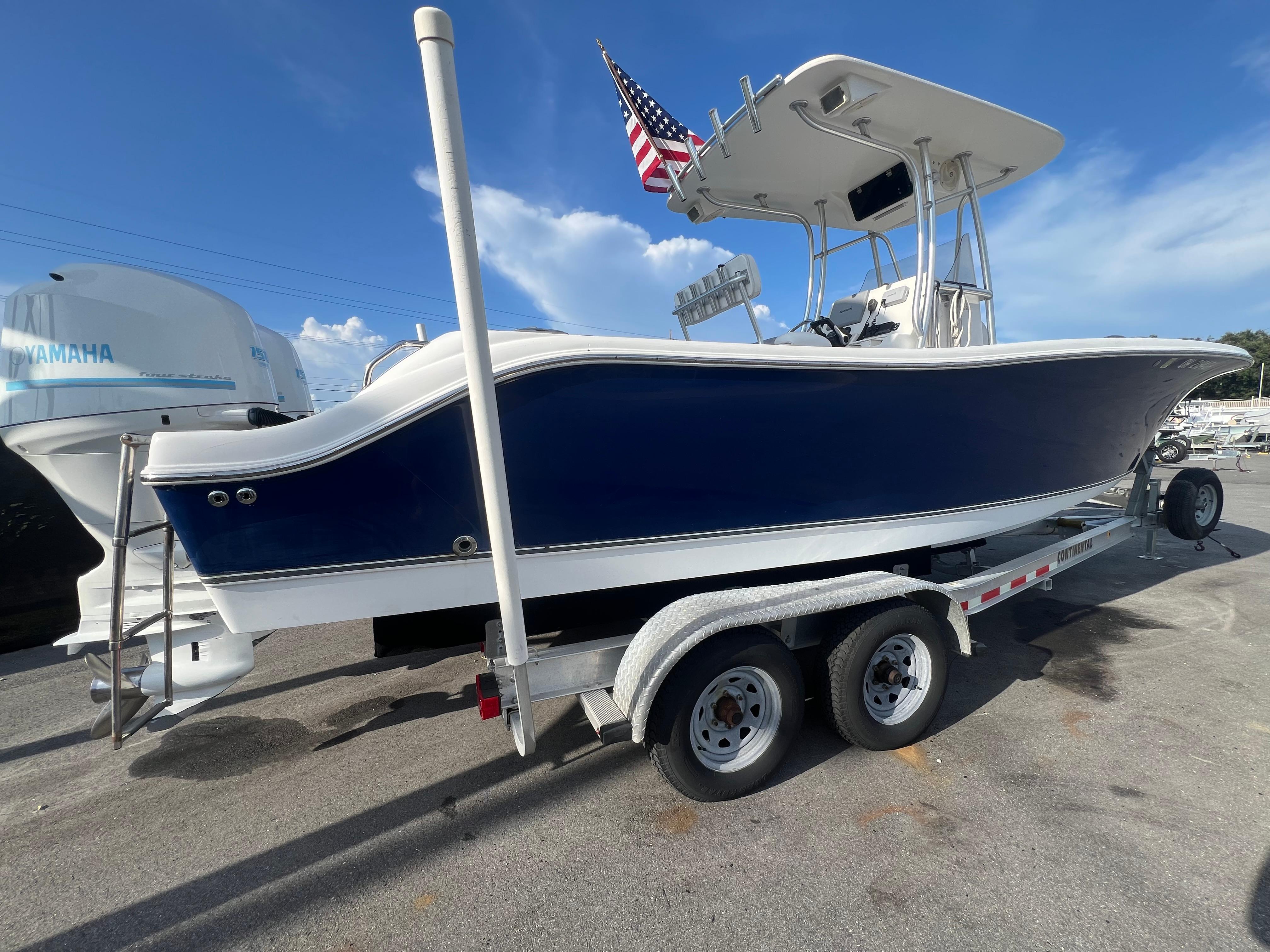 2012 NauticStar 2500XS Offshore