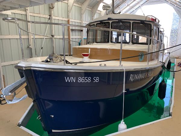 Ranger Tugs Trawler 2014 Ranger Tugs Trawler in a boat shed.
