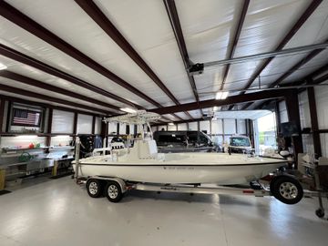 2008 Yellowfin Bay Boat