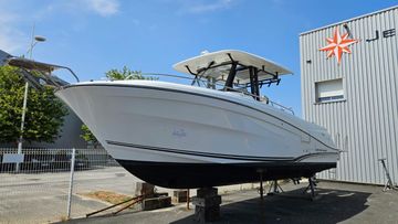 2023 Jeanneau CAP CAMARAT 10.5 CC