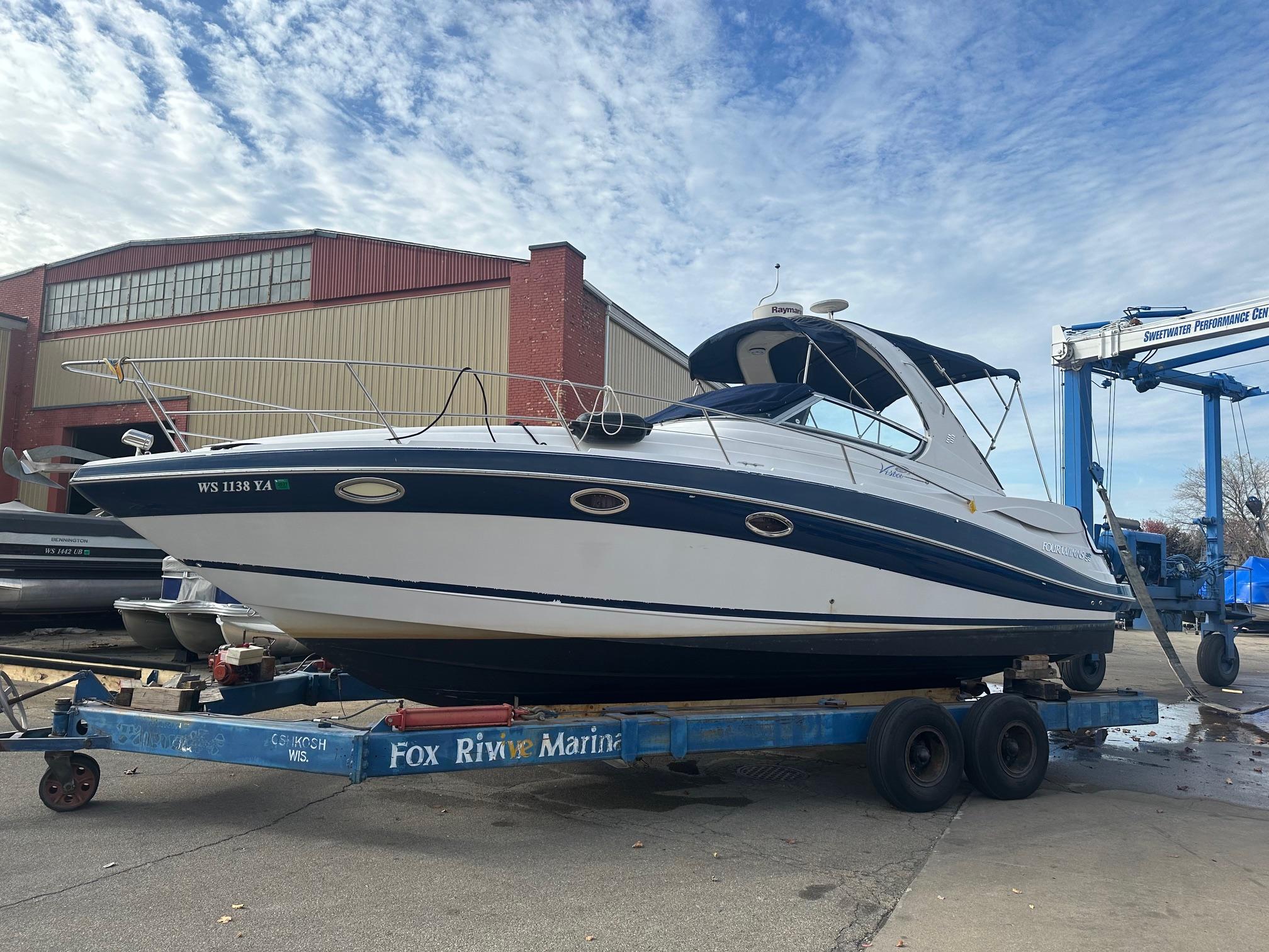 2007 Four Winns 318 Vista