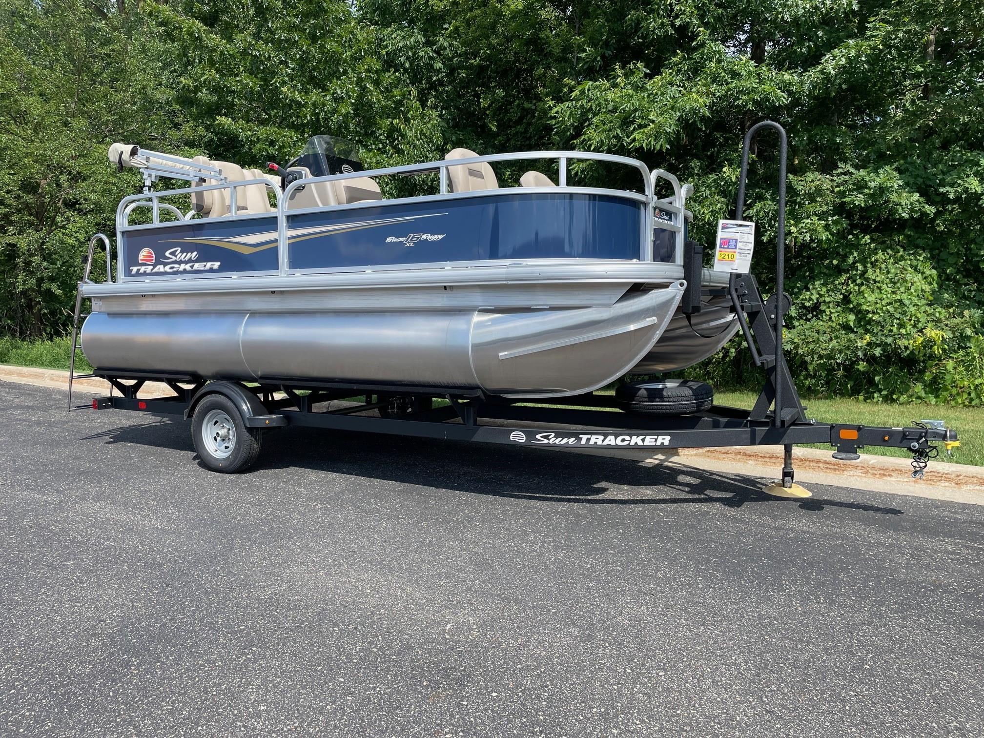 Sun Tracker Bass Buggy 16 XL Select