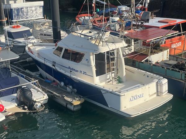 2003 Rodman 1120