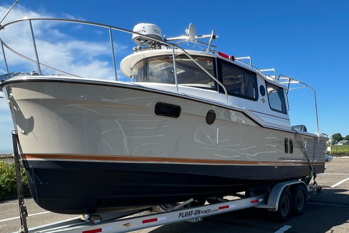 2023 Ranger Tugs R-27