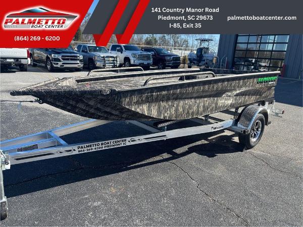 Havoc DBST 1656 2025 Havoc DBST 1656 boat on trailer at Palmetto Boat Center, Piedmont, SC.