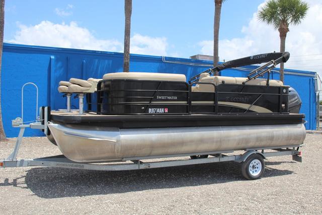 Godfrey Marine Sweetwater 2086 BF