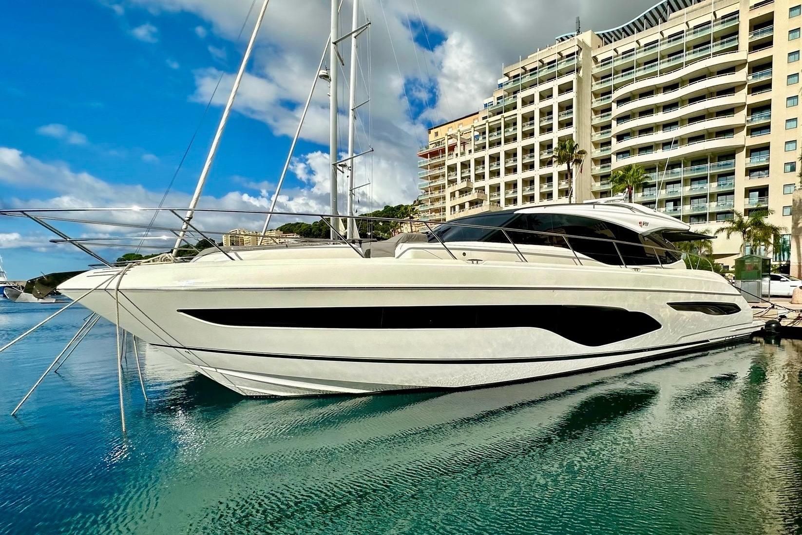 2020 Princess V65