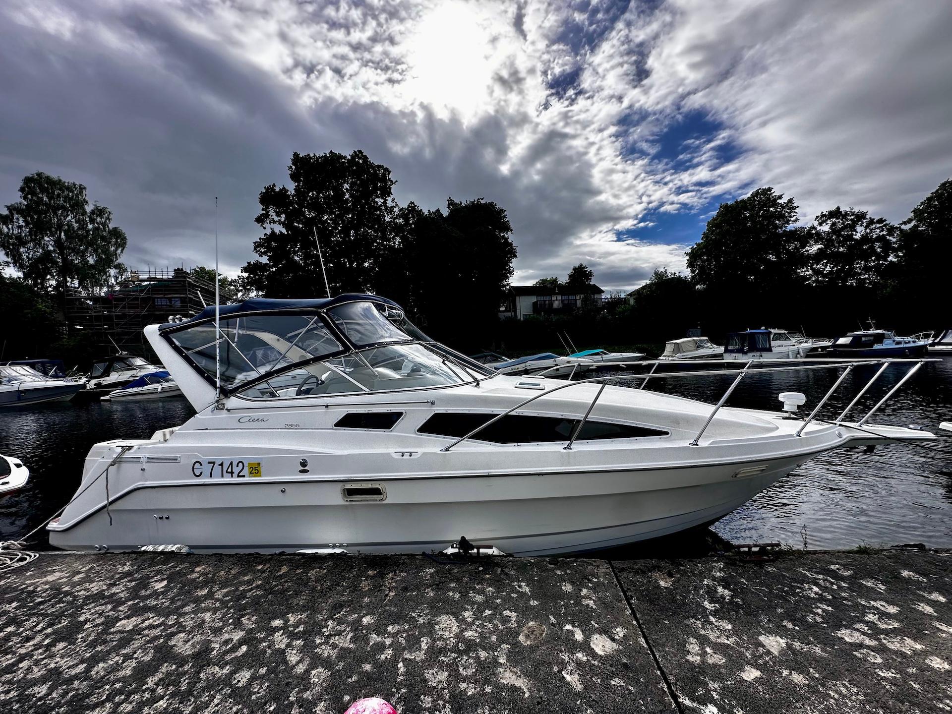 1998 Bayliner 2855 Ciera