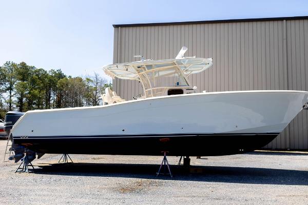 2017 Grady-White Canyon 336