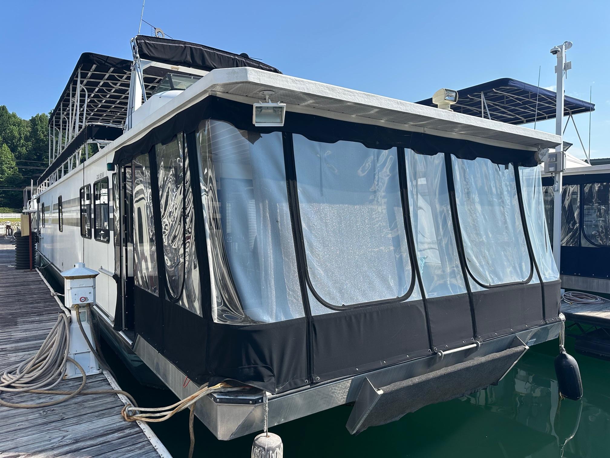 1995 Lakeview 15x70
