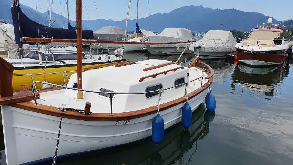 2001 Menorquin 36 Cabinado