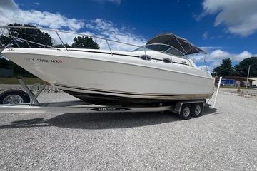 2000 Sea Ray 270 Sundancer