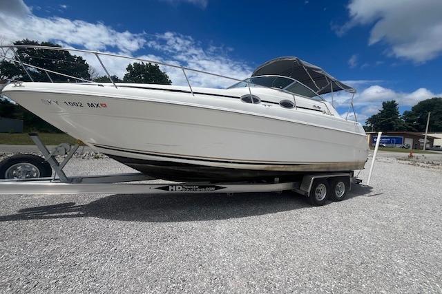 2000 Sea Ray 270 Sundancer